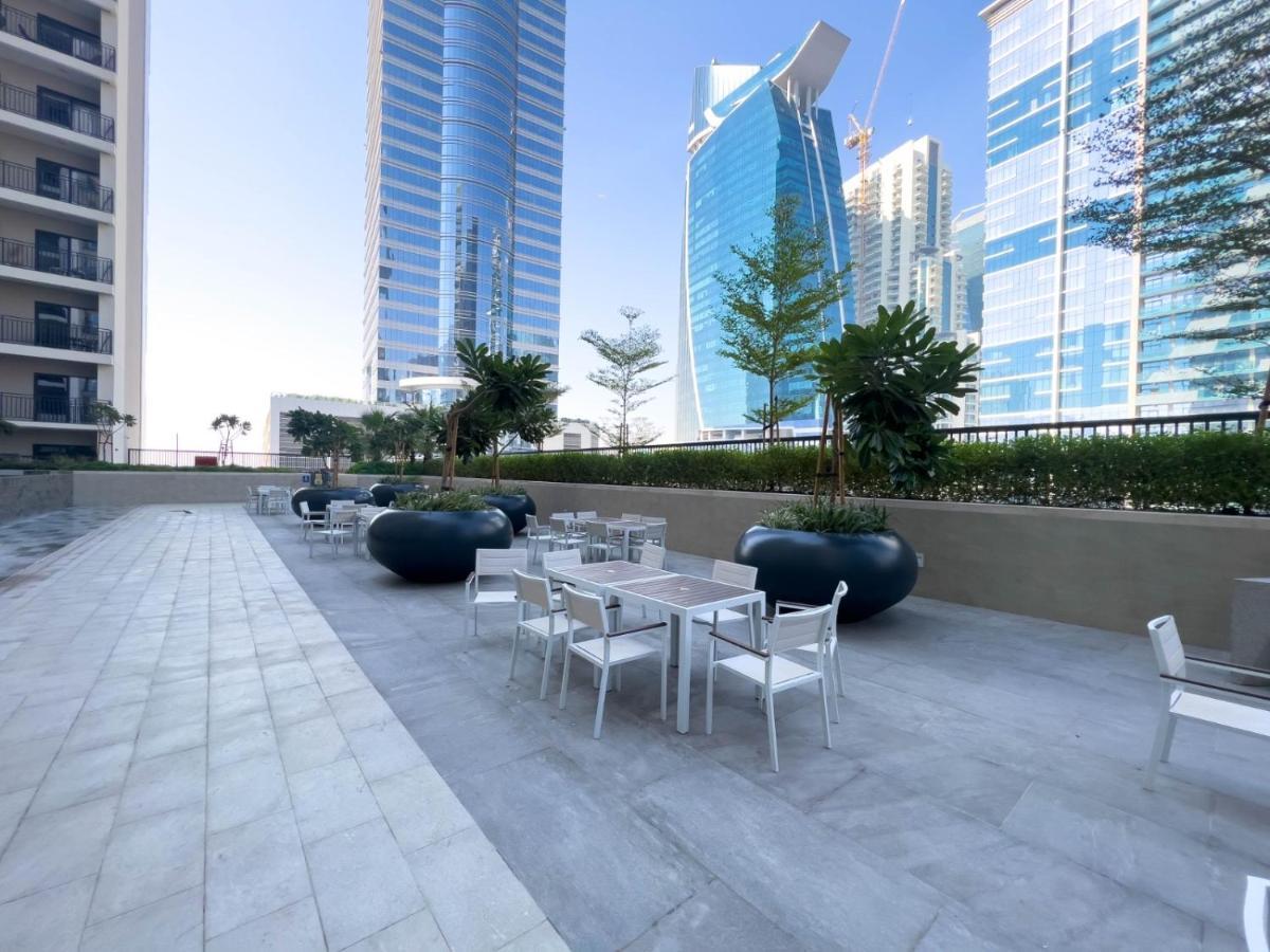 Cozy & Modern 1Br Apartment In Business Bay Walking Distance To The Metro Dubai Buitenkant foto